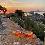 Vikendica Casa Liliana By The Sea